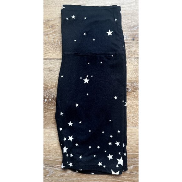 Girl's Star Black/White Spandex Shorts by Sweet - Picture 1 of 4